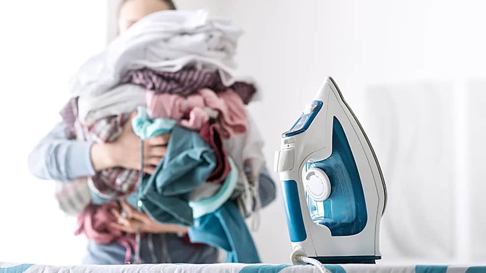 Ile kalorii spala prasowanie? Zaskakujące fakty o spalaniu kalorii