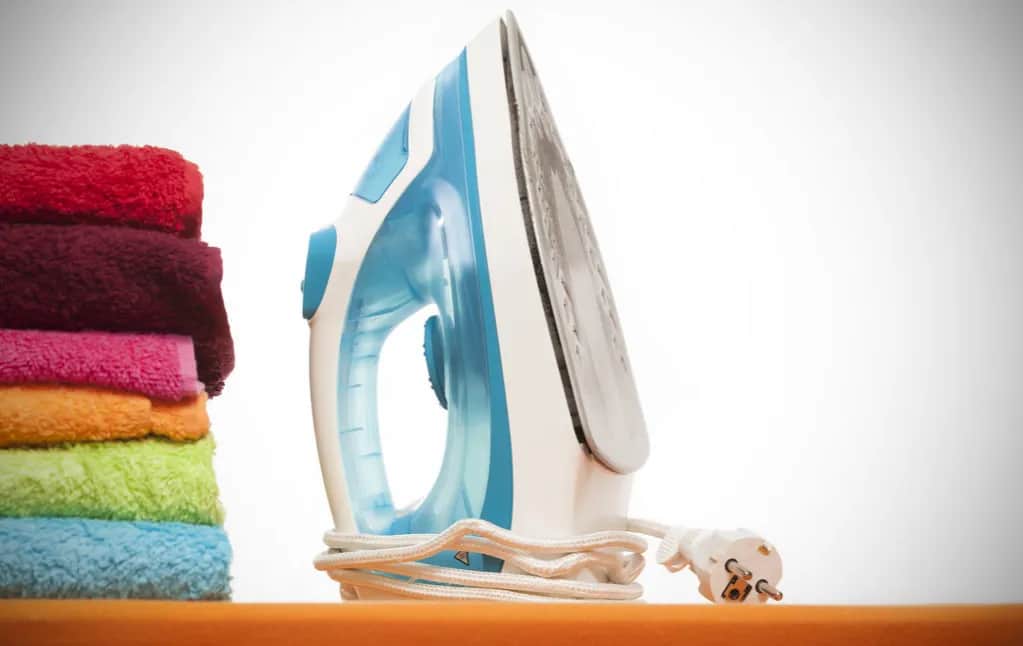 Na co zwrócić uwagę przy zakupie żelazka, aby uniknąć błędów?